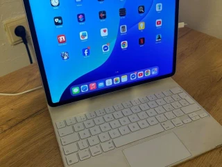 ipad-pro-129-6-gen-m2-256gb-cellular-apple-pencil-kl