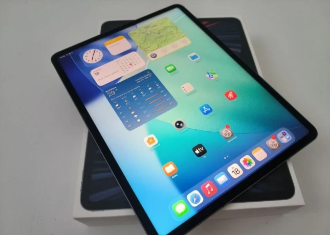 apple-ipad-pro-129-m1-256gb-space-grey-5gen-big-3