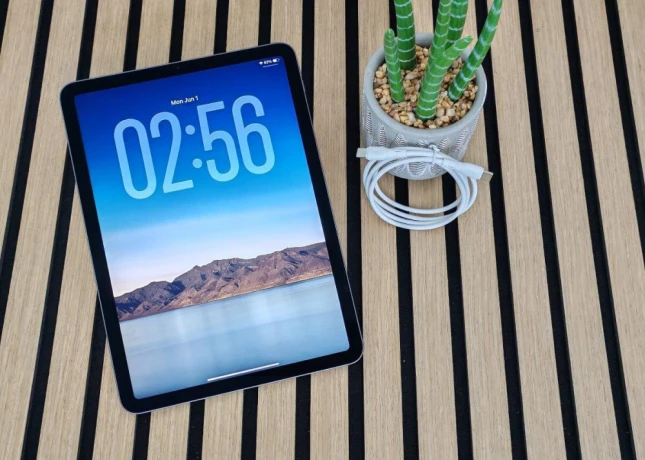 apple-ipad-air-4th-gen-2020-sivy-256gb-big-2