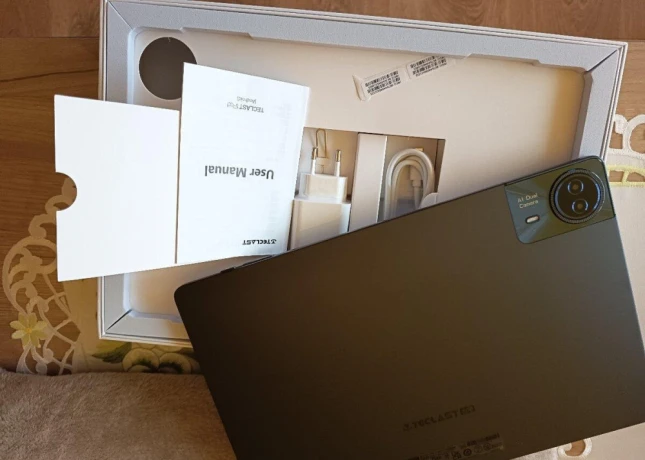 predam-cisto-novy-tablet-teclast-t65-max-big-2