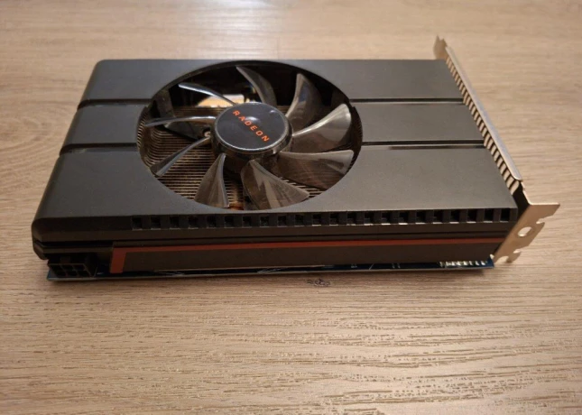 graficka-karta-radeon-rx580-8gb-big-0