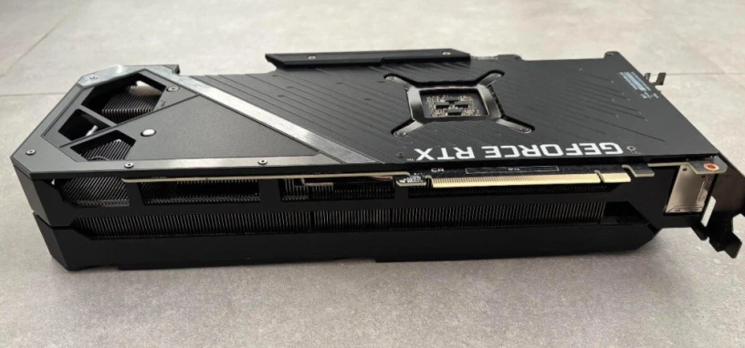 asus-rog-strix-gtxrtx-3070-ti-o8g-gaming-spickovy-stav-big-3