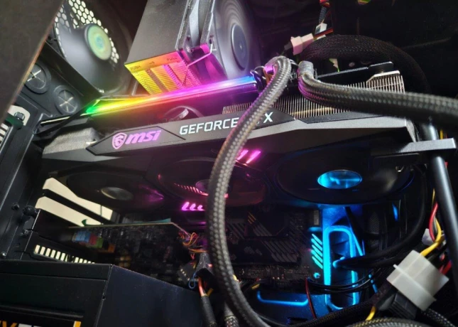 msi-geforce-rtx-3070-ti-gaming-x-trio-8g-big-0