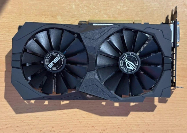 asus-rog-strix-geforce-gtx-1050-ti-4gb-big-0