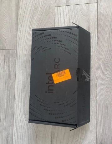 intel-arc-b580limited-edition-12gb-big-1