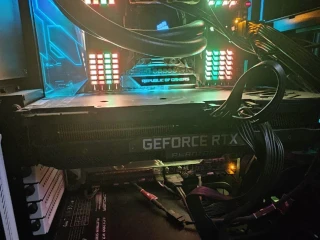predam-graficku-kartu-phantom-rtx-3090