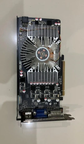 graficka-karta-asus-amd-radeon-hd-5700-series-1gb-big-0