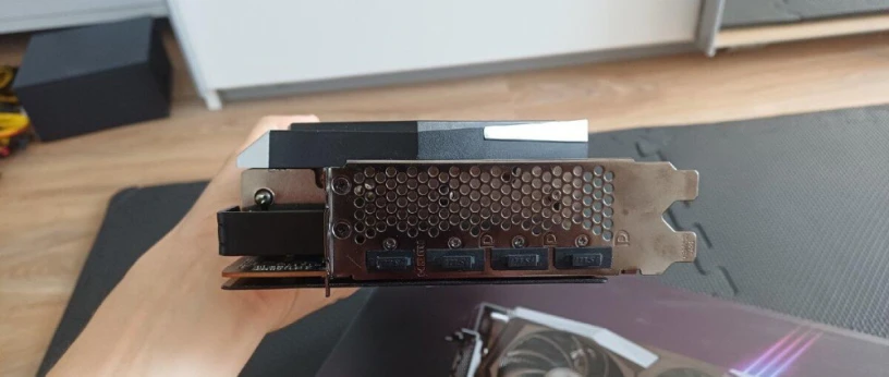 amd-rx-6800-xt-16g-big-1