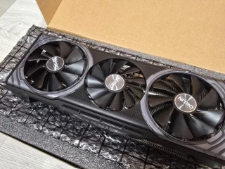 sapphire-nitro-plus-amd-radeon-rx-vega-64-8gb-hbm2