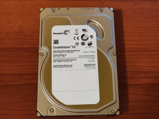 seagate-constellation-es-st31000524ns