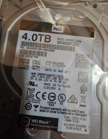 hdd-4tb-wd4005fzbx-black-256mb-big-1