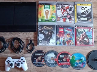 ps3-super-slim-s-hrami