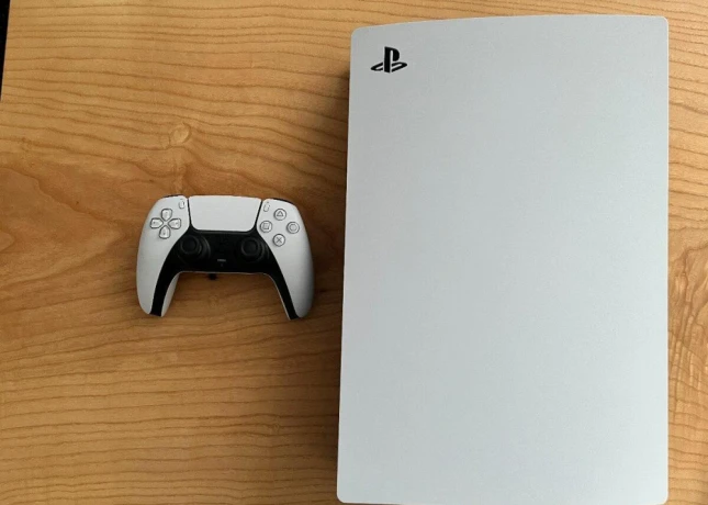 playstation-5-s-blu-ray-mechanikou-big-2