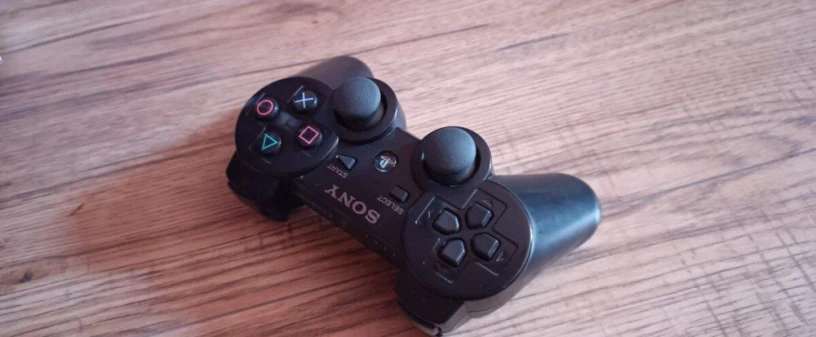 dualshock3-na-ps3-big-2