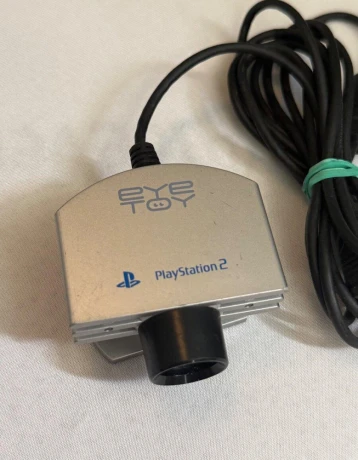 sony-playstation-2-eyetoy-kamera-strieborna-big-2