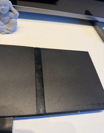 sony-playstation-2-slim-scph-75003-velmi-zachovaly-stav-big-1