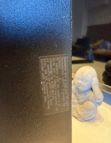 sony-playstation-2-slim-scph-75003-velmi-zachovaly-stav-big-3