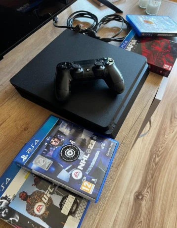 ps4-slim-500-gb-big-0