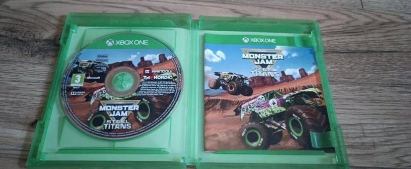 monster-jam-steel-titans-na-xbox-one-big-1