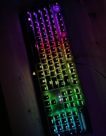 klavesnica-razer-blackwidow-v3-big-4