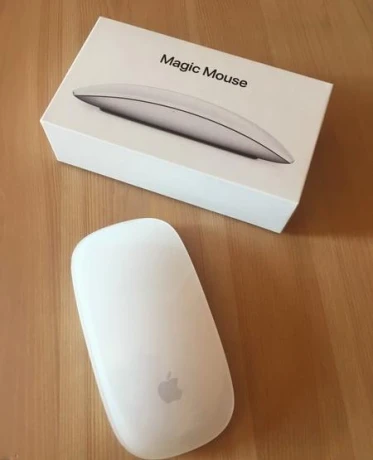 apple-magic-mouse-keyboard-big-0