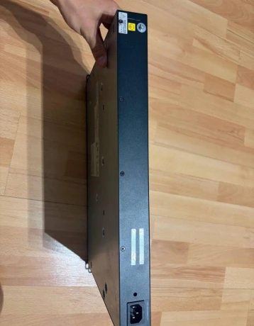 huawei-s5720-28tp-pwr-li-ac-big-4