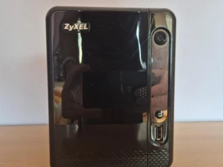sietove-ulozisko-zyxel-nas-326-bez-diskov