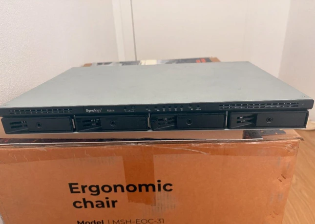synology-nas-rs-816-big-0