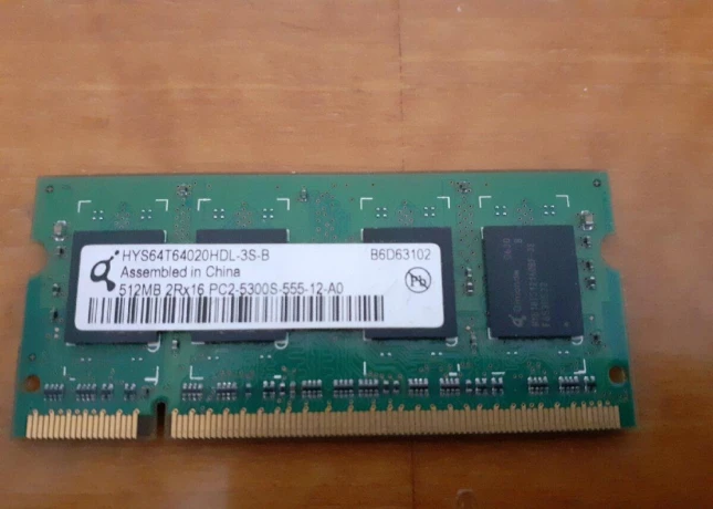 sodimm-512mb-big-0