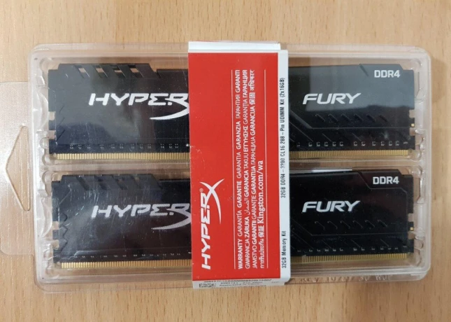 hyperx-16-gb-ddr4-3200-mhz-cl16-fury-black-big-0