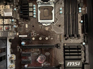predam-plne-funkcnu-zakladnu-dosku-msi-z170a-pc-mate