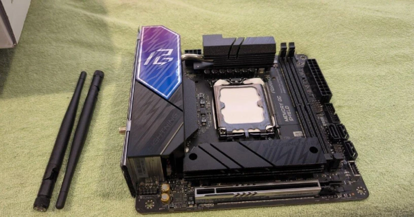 asrock-b860i-lightning-wifi-big-3