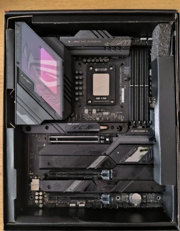 high-end-kombo-asus-rog-strix-z790-i9-14900k-big-1