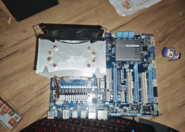 cpuzakladni-deska-12gb-ram-big-0