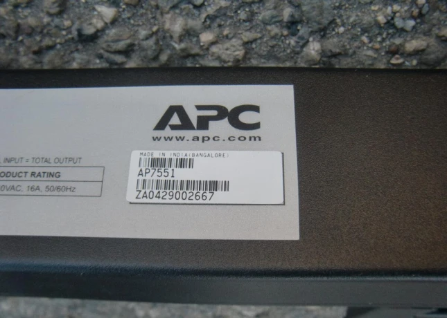 predam-napajaciu-listu-apc-basic-rack-pdu-big-4