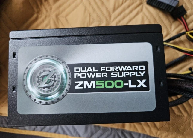 zdroj-zalman-zm500-lx-big-2