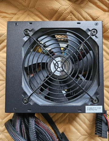 zdroj-zalman-zm500-lx-big-1