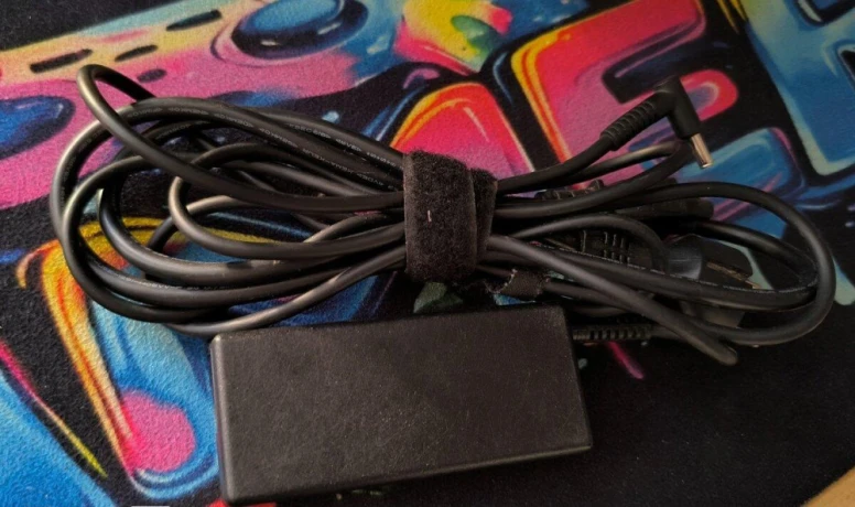 hp-adapter-pre-notebooky-original-big-0