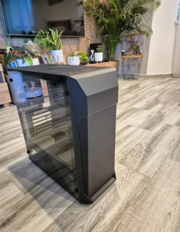predam-pc-skrinku-zalman-z1-plus-big-0
