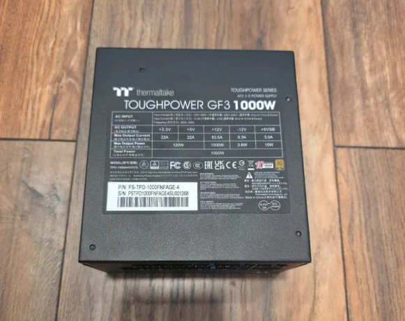 thermaltake-toughpower-gf3-1000w-atx-30-big-1