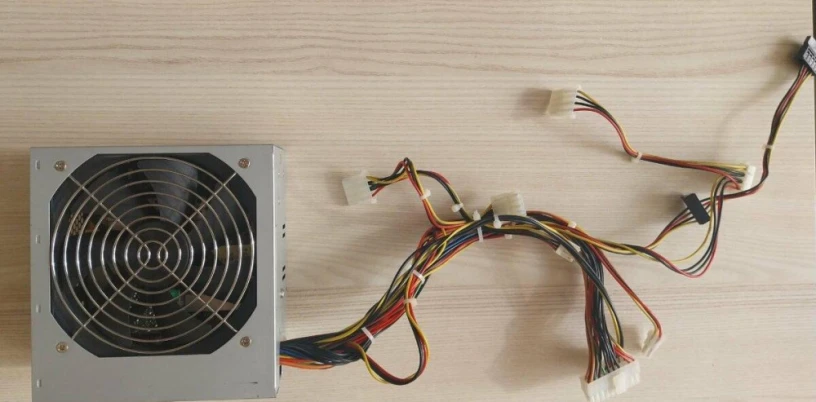400w-pc-zdroj-fsp-fortron-model-atx-400pnr-big-1