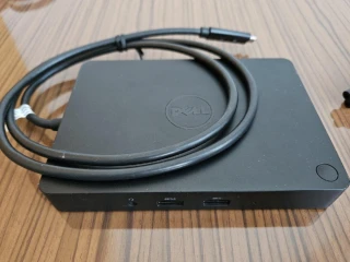 dell-dokovacia-stanica-wd15-s-adapterom-130w