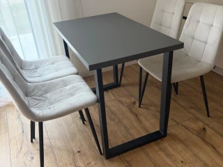 jedalensky-stol-stolicky