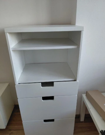 predam-kniznicu-ikea-big-0
