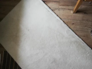 biely-koberec-12x19m