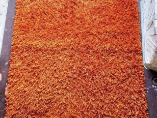 rucne-vyrabany-koberec-120x170cm-orange