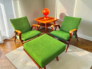 set-2-retro-kresiel-s-taburetkou
