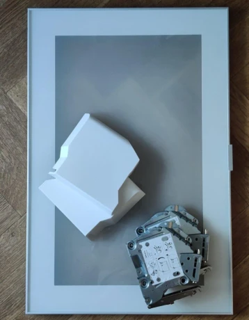 ikea-vyklopne-dvierka-sklo-6040-big-0