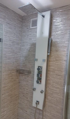sprchovy-panel-siko-glasshower-big-1