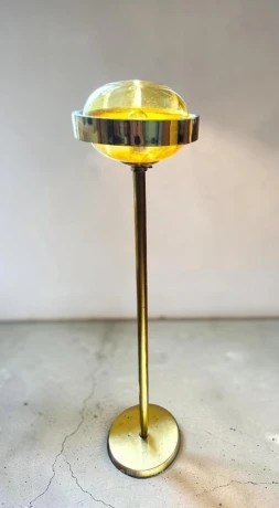 stojanova-lampa-ufo-big-0
